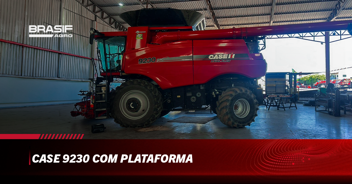 Colheitadeira Seminova 9230